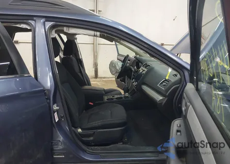 2018 Subaru Outback 2.5I Premium z USA, uszkodzony, nr VIN 4S4BSACC4J3324143